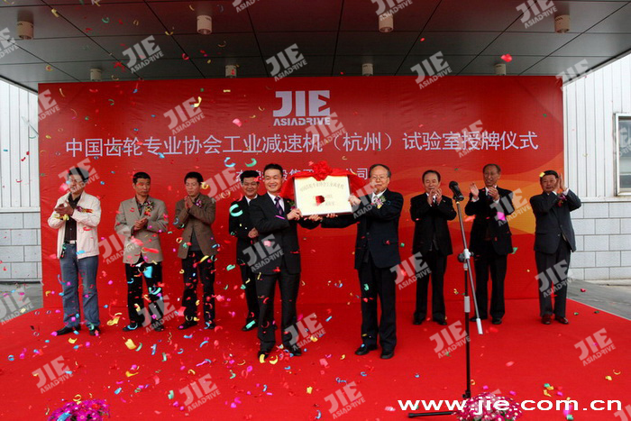 UG环球|官方网站