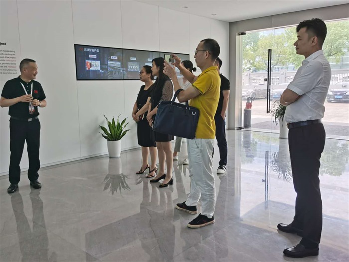 UG环球|官方网站