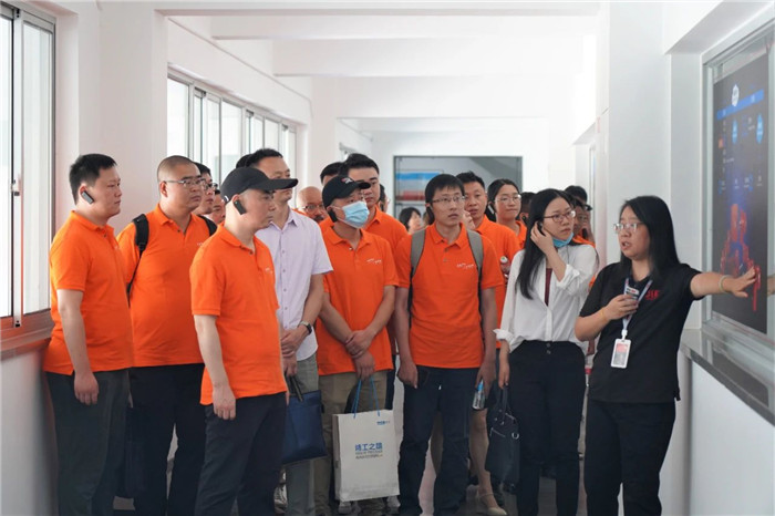 UG环球|官方网站