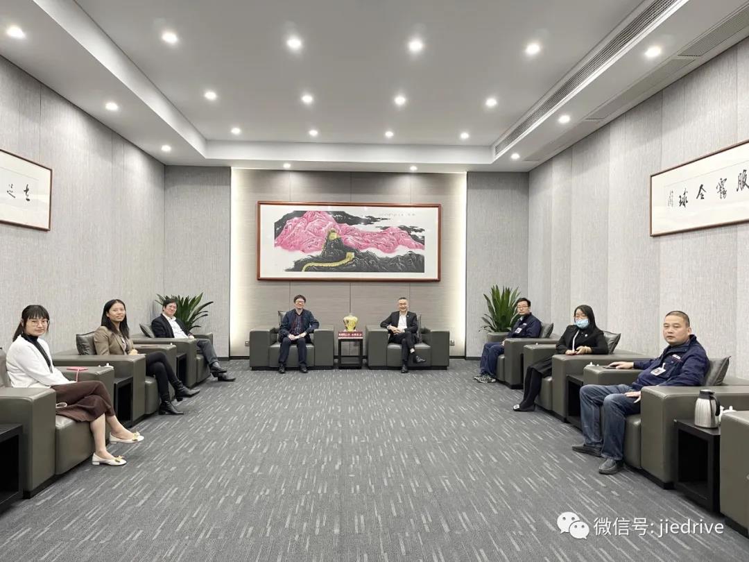 UG环球|官方网站