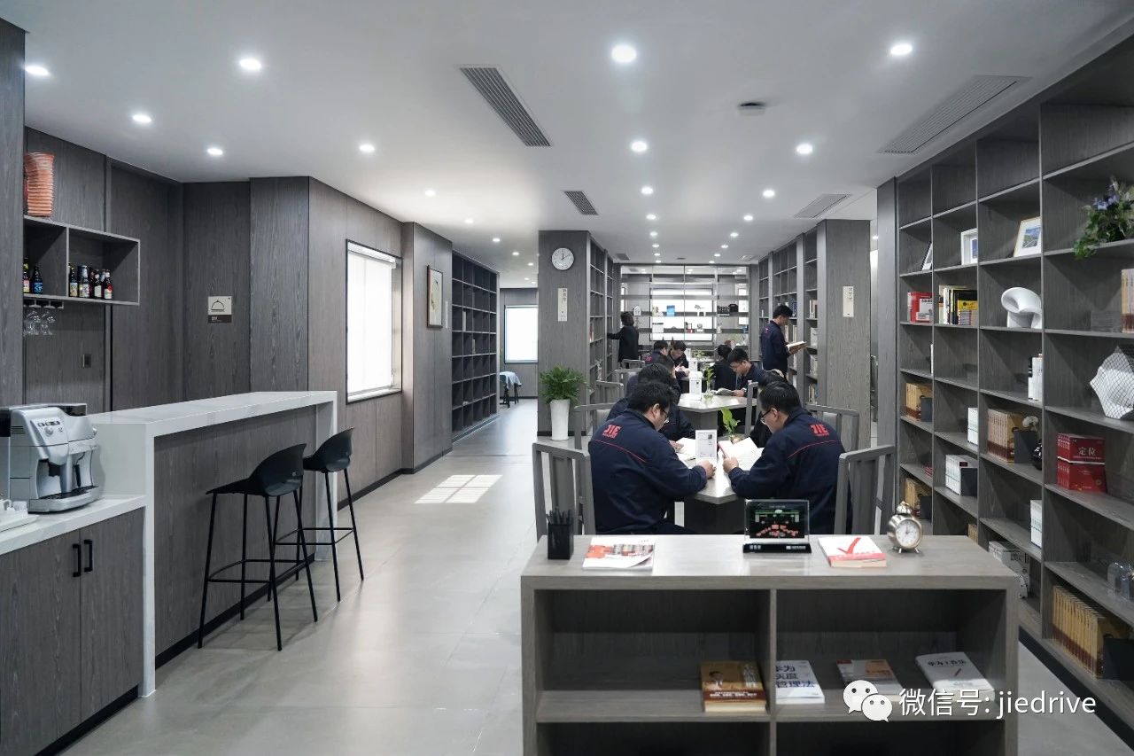 UG环球|官方网站